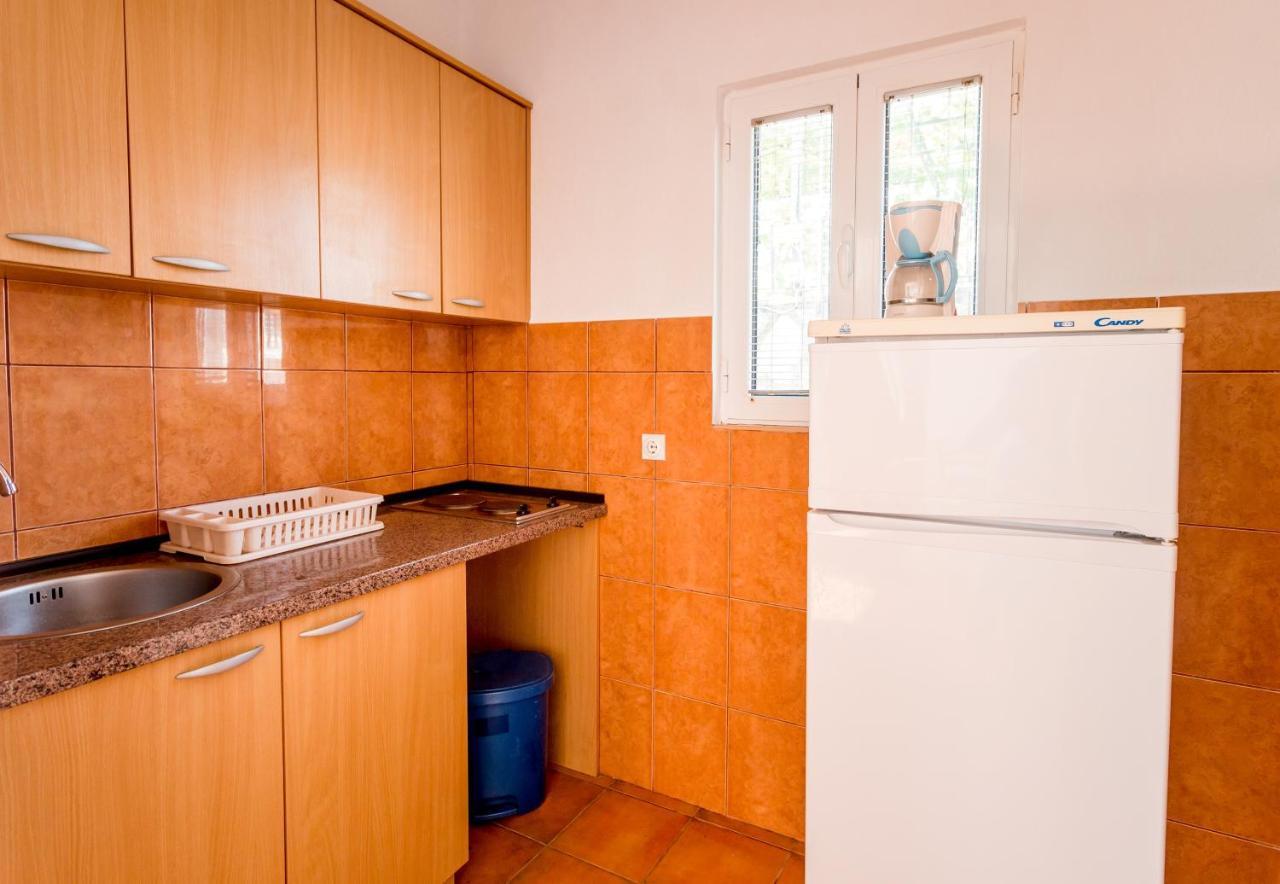 Lustica Apartments Luaran gambar