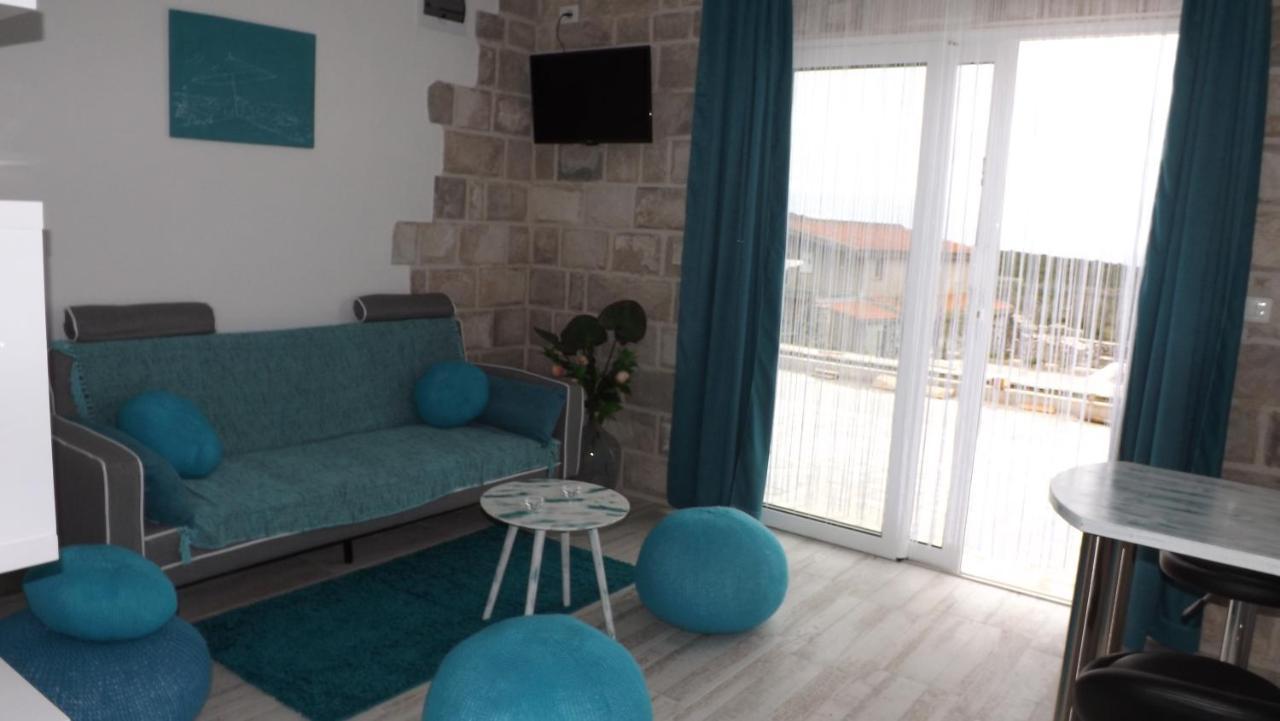 Lustica Apartments Luaran gambar