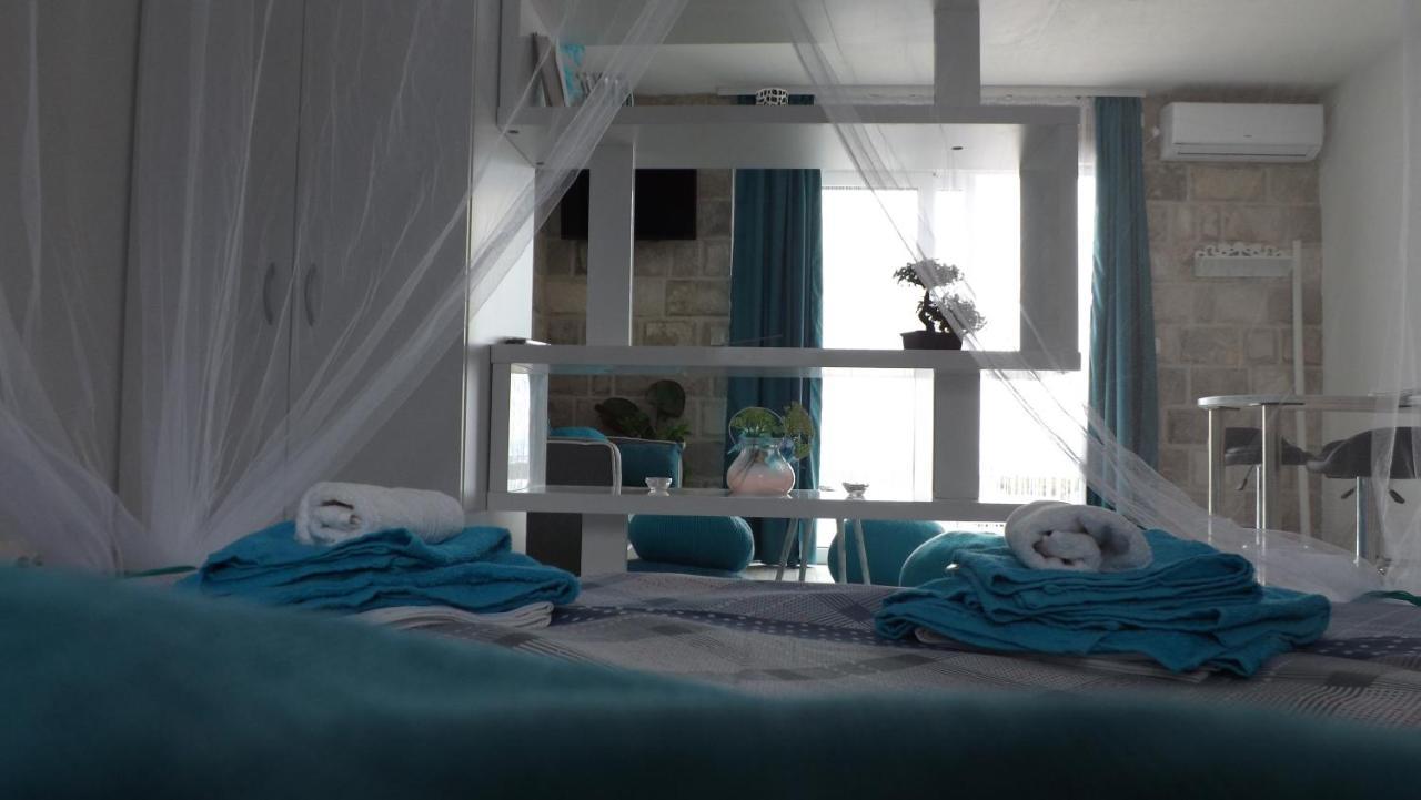 Lustica Apartments Luaran gambar