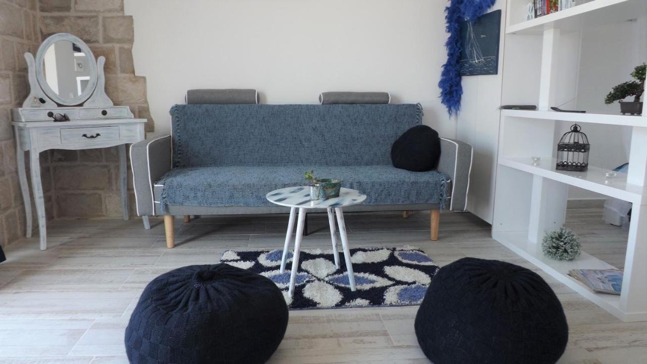 Lustica Apartments Luaran gambar